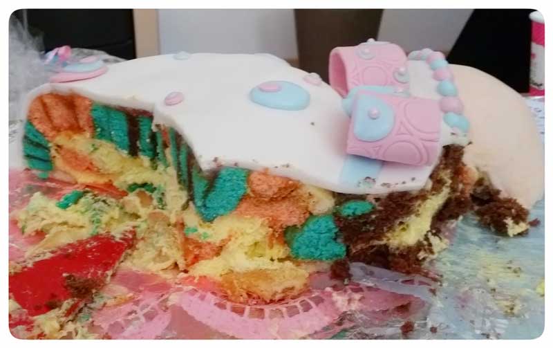 Baby-Belly-Torte Anschnitt Baby-Belly-Torte Anschnitt