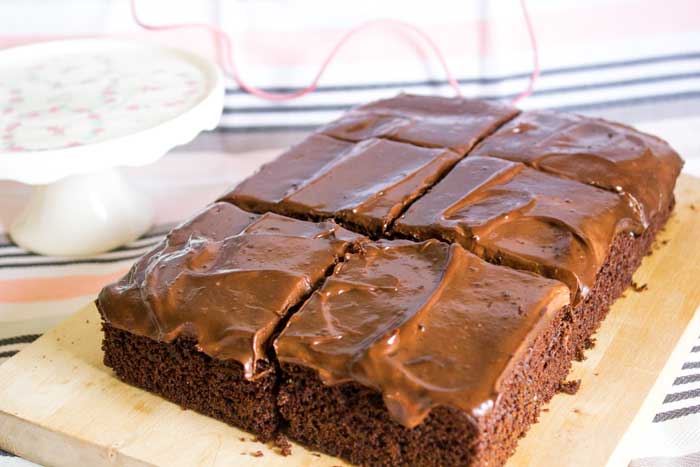 Kakaokuchen-mit-Frosting-Connys-Küchlein