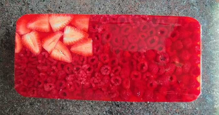 Joghurtschnitte mit Beeren no bake Conny's Küchlein Joghurtschnitte mit Beeren no bake Conny's Küchlein