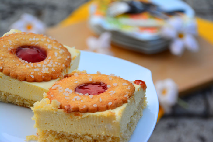 Kaffeekränzelkeksschnitten mit QimiQ | Blechkuchen | Conny's Küchlein Kaffeekränzelkeksschnitten mit QimiQ | Blechkuchen | Conny's Küchlein