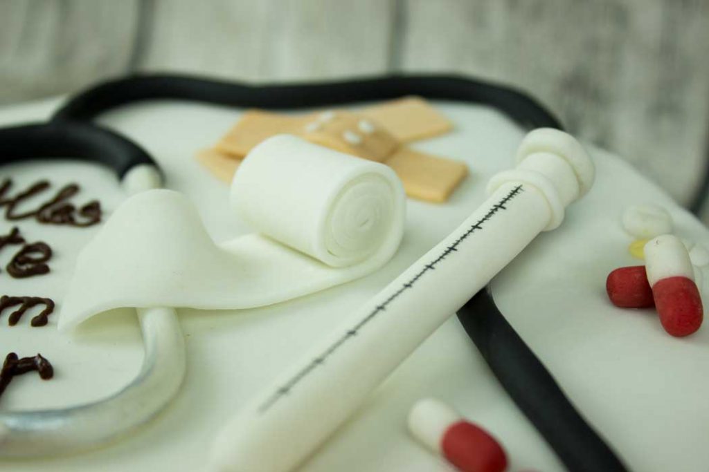 Motivtorte-Krankenschwester_Arzt_Medizin_Krankenhaus