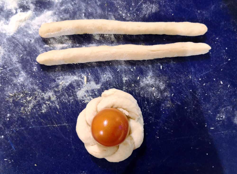 Briochegebäck für Ostern Germteig-Ostern-Brioche-Hefegebäck-Osterhase1