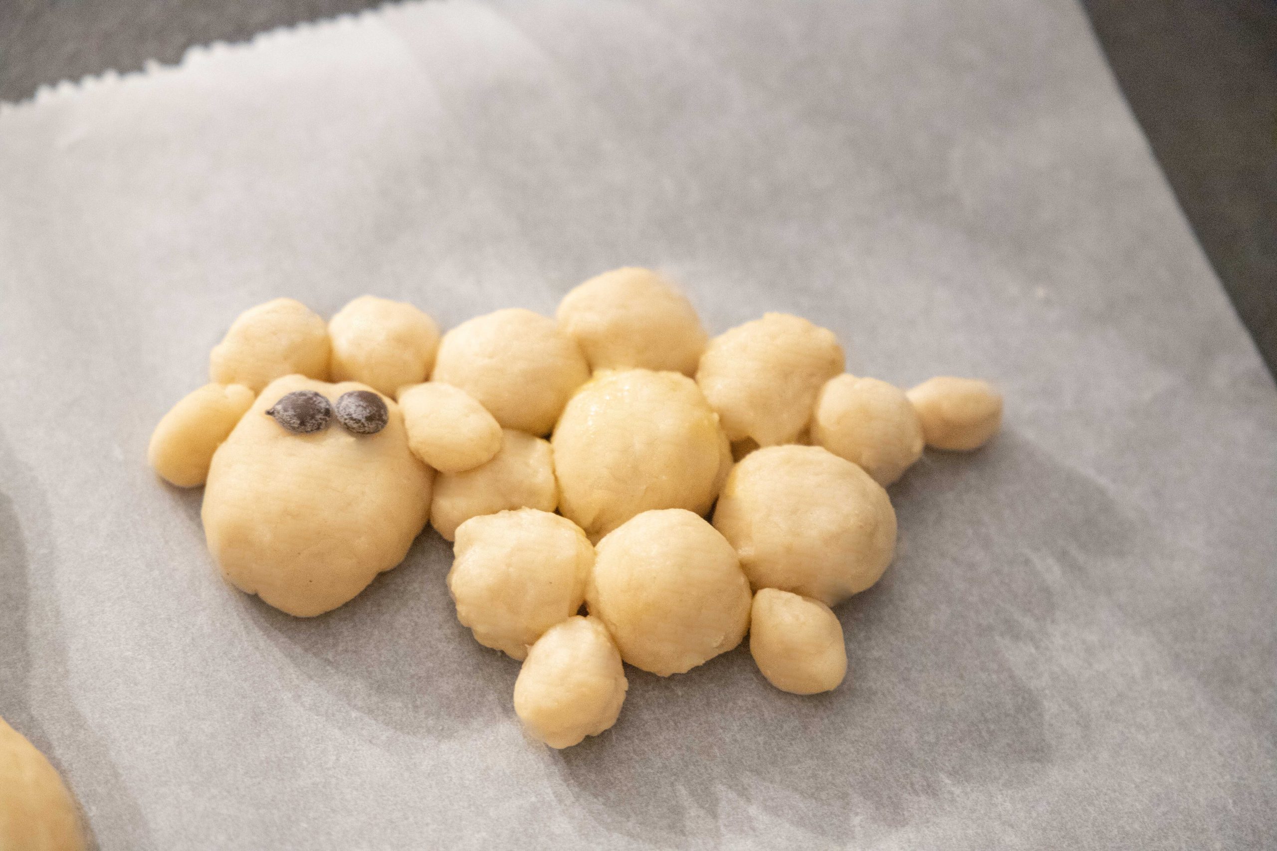Germteig-Ostern-Brioche-Hefegebäck-Schaf-Conny's-Küchlein