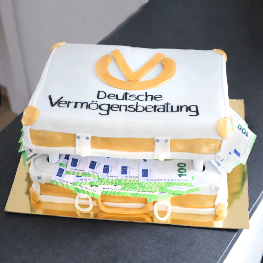 Geldkoffer-Torte_Connys-Küchlein