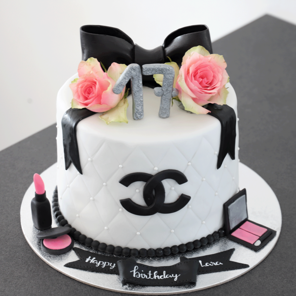 MakeUp-Chanel-Torte_Connys-Küchlein