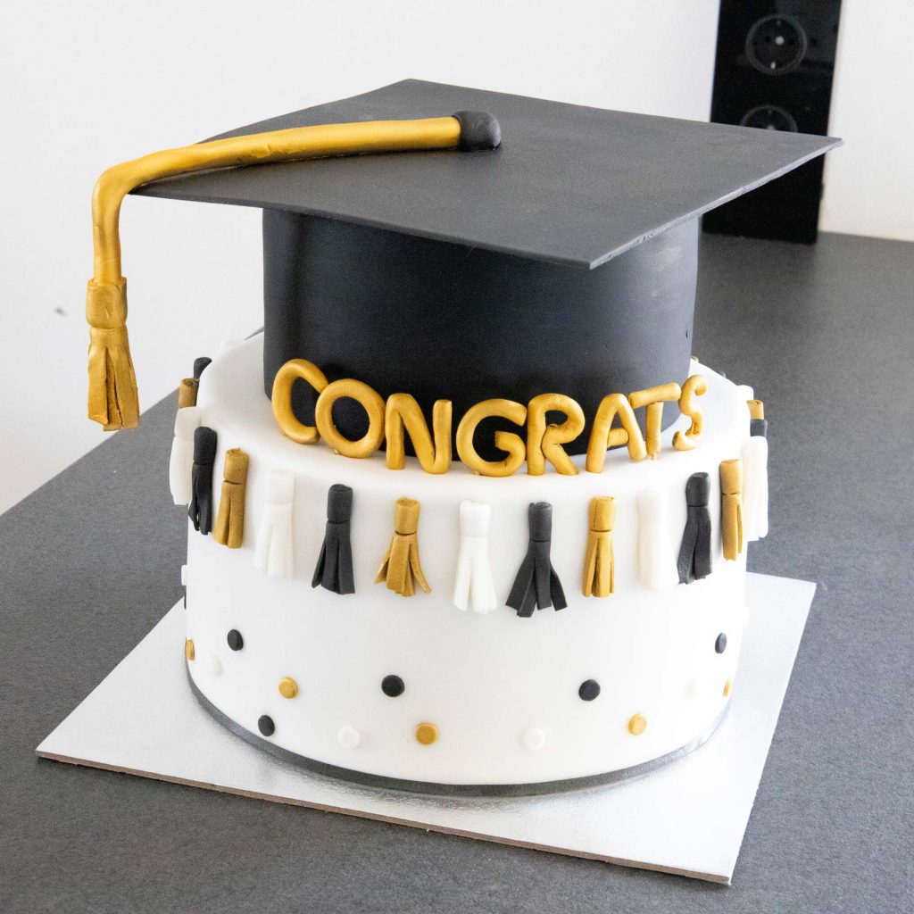 Abschlusstorte_Graduate_ConnysKüchlein