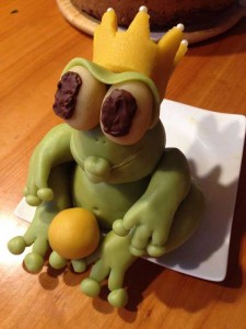 Froschkönig-Figur